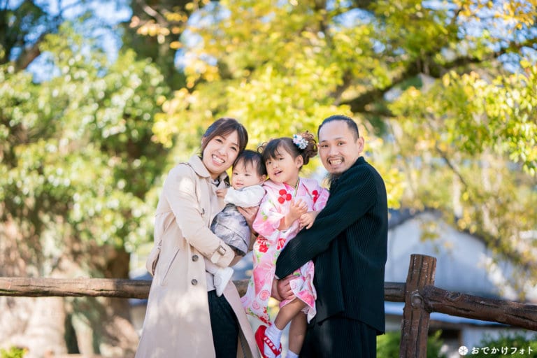 春日神社で3歳の七五三、いい写真が沢山あって選べない!笑