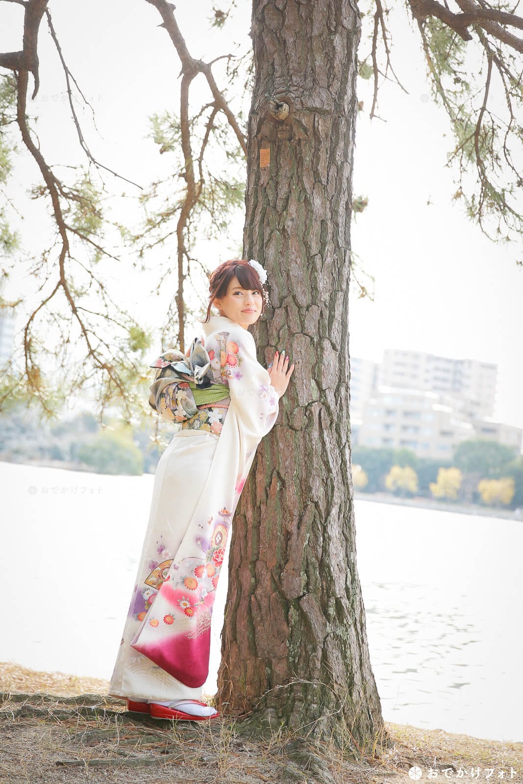 福岡大濠公園日本庭園で成人式ロケーションフォト前撮りの出張撮影