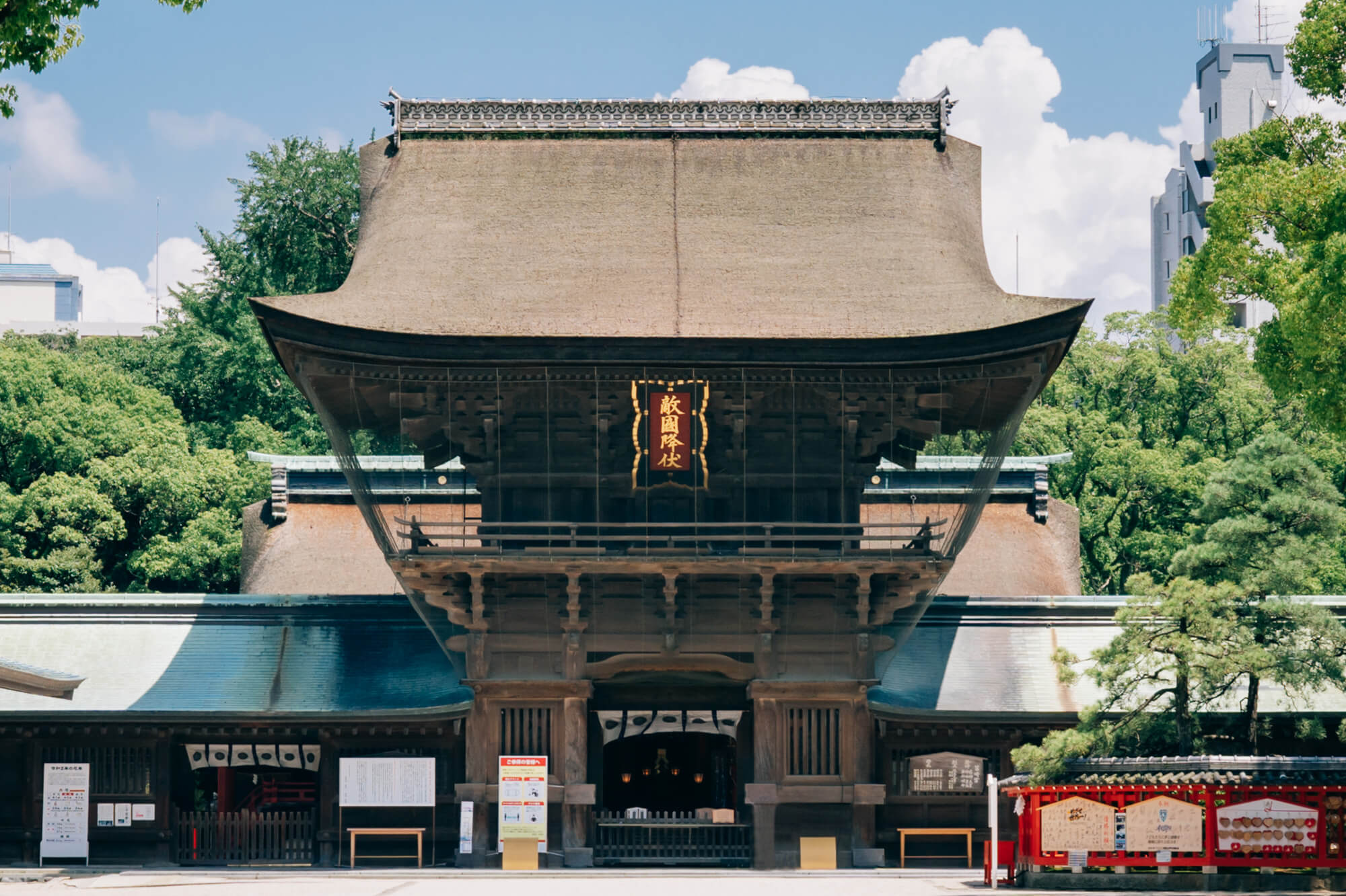 筥崎宮 七五三やお宮参りの出張撮影で人気のロケーションをご紹介