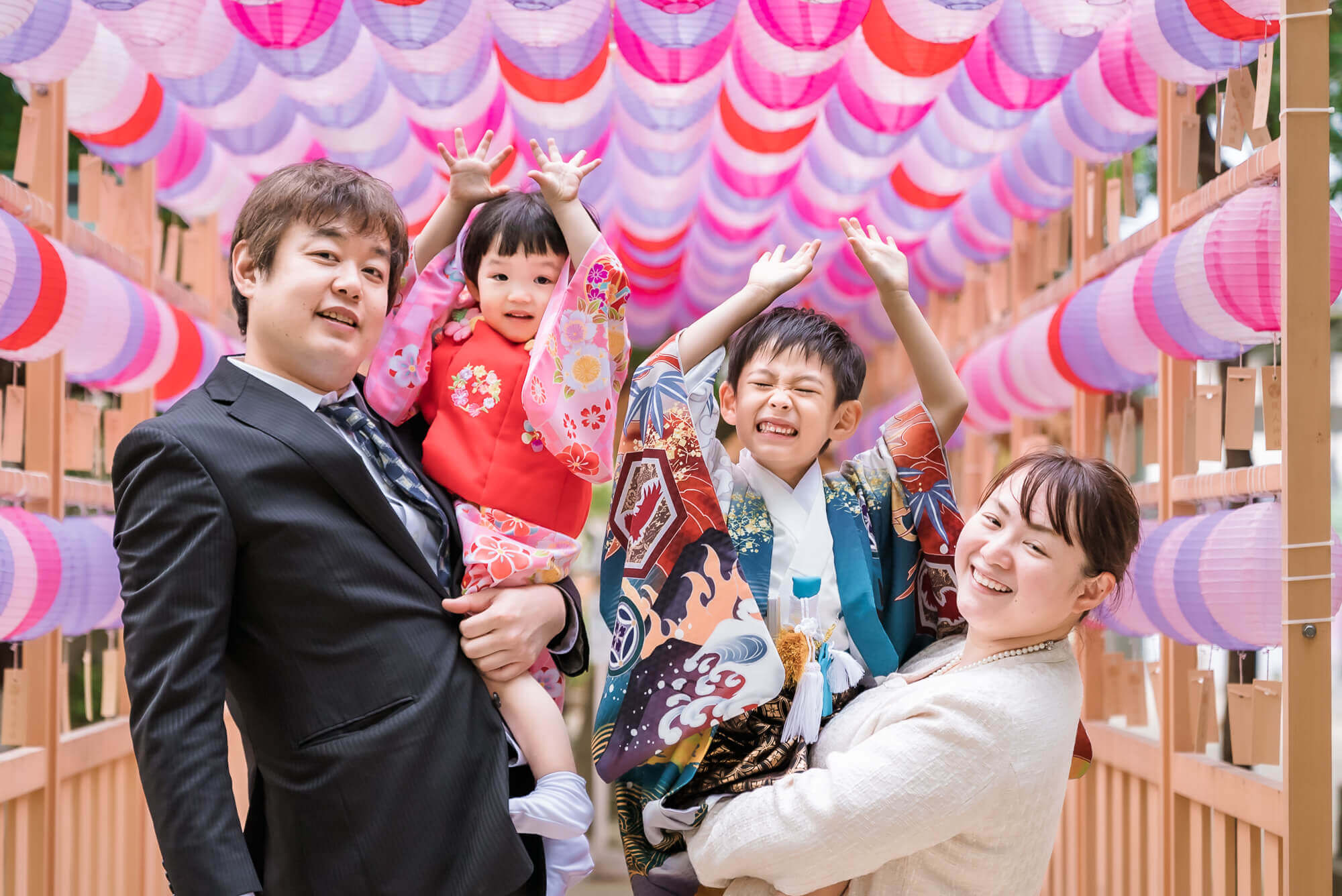 現人神社で七五三の出張撮影、写真映えスポットも用意されていて感動しました☆