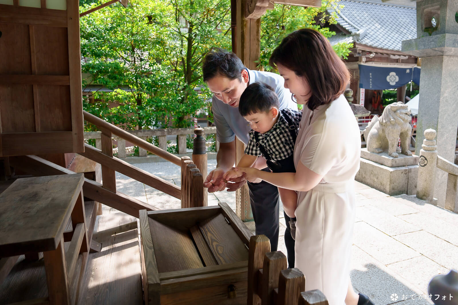 福岡の飯盛神社でお餅踏みの出張撮影