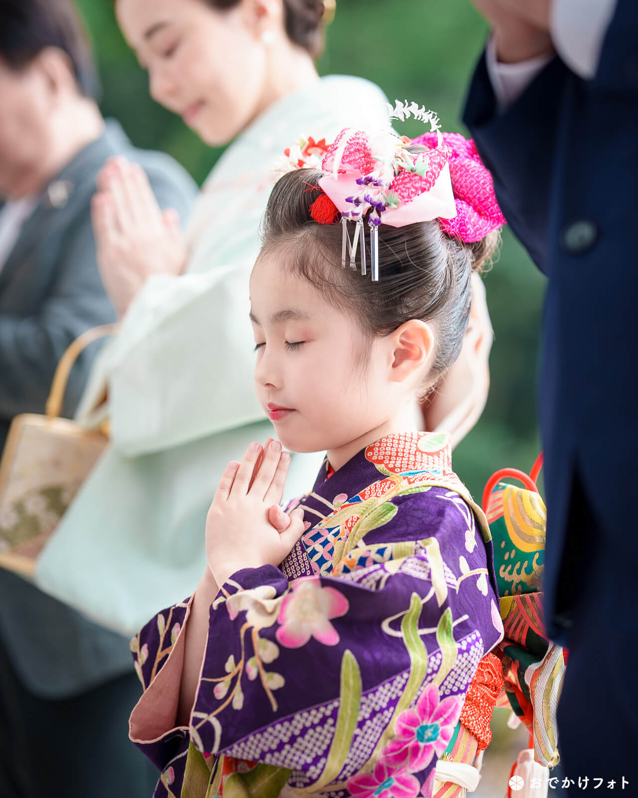 護国神社で七五三のロケーションフォト出張撮影