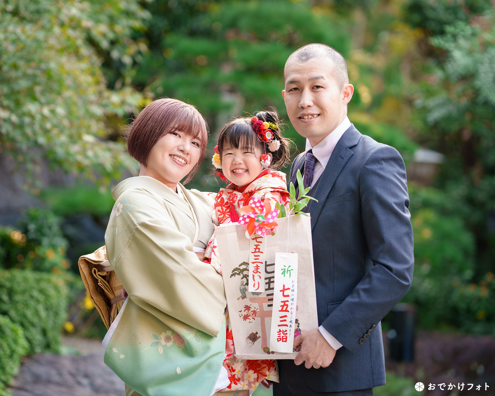 飯盛神社で七五三のロケーションフォト出張撮影