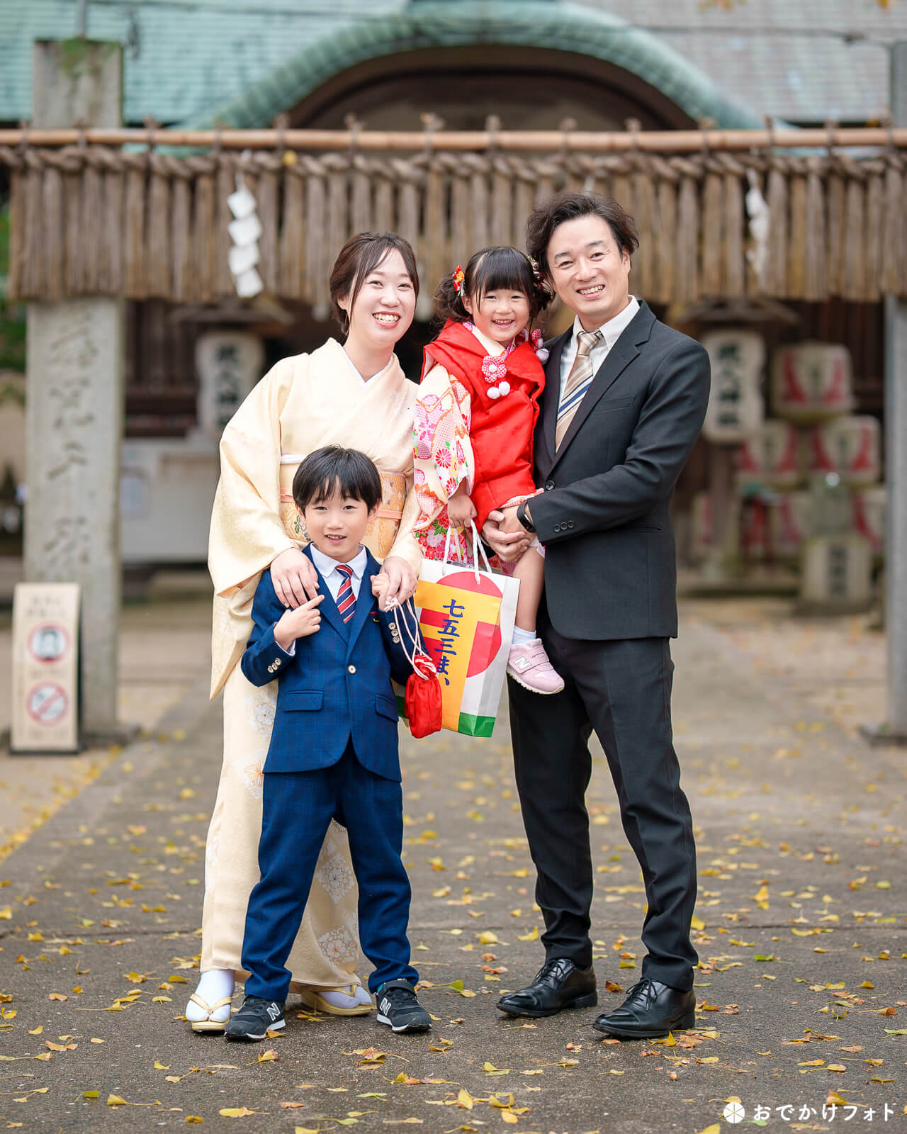 現人神社で七五三のロケーションフォト出張撮影