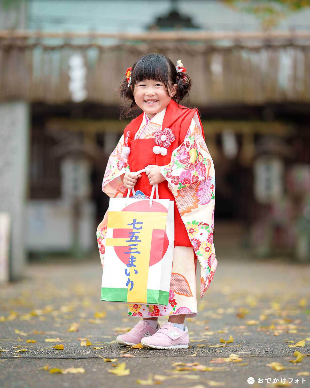 現人神社で七五三のロケーションフォト出張撮影