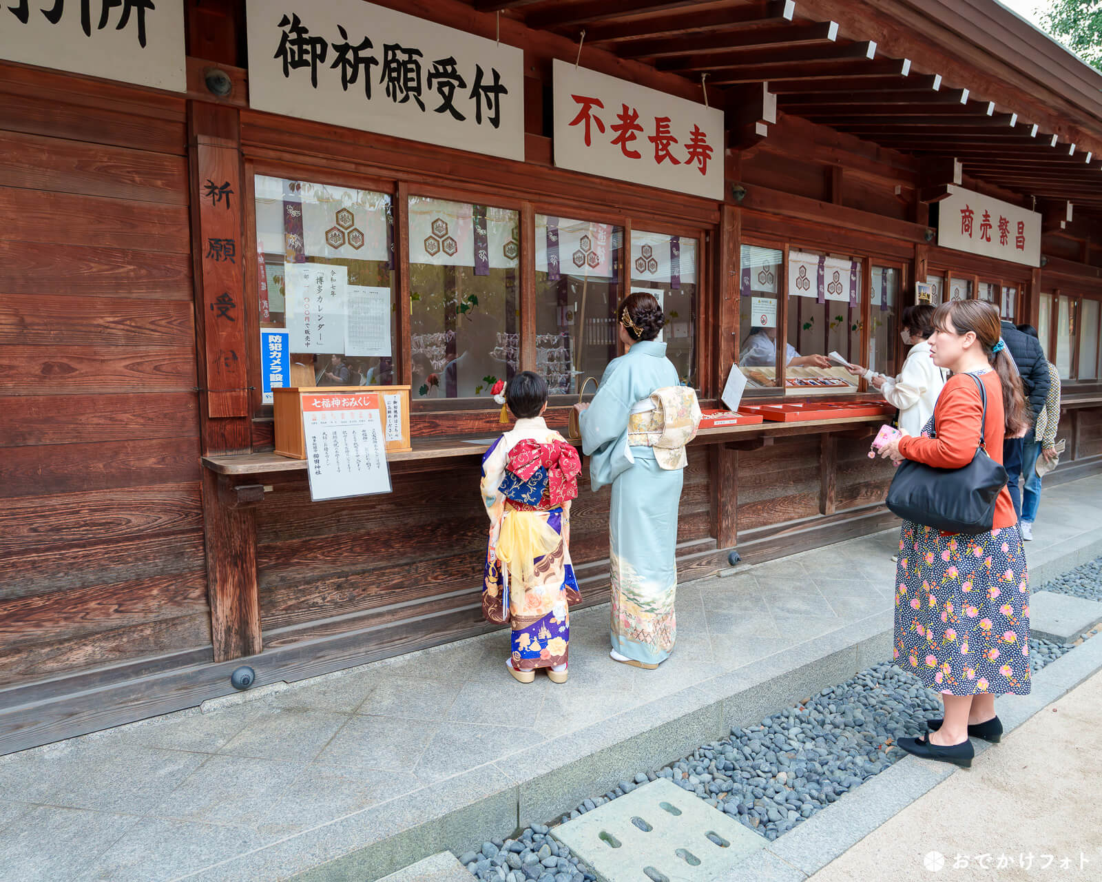 櫛田神社で七五三のロケーションフォト出張写真撮影