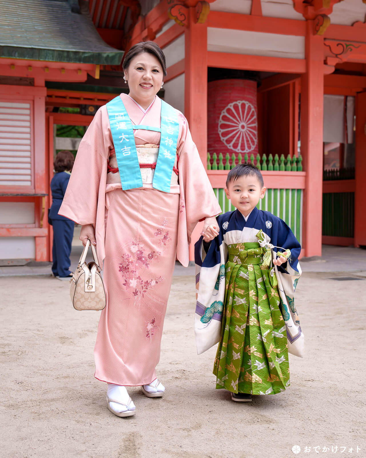 住吉神社で七五三のロケーションフォト出張撮影