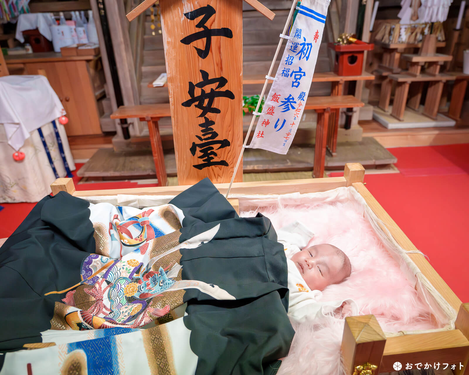 飯盛神社でお宮参りのロケーションフォト出張撮影