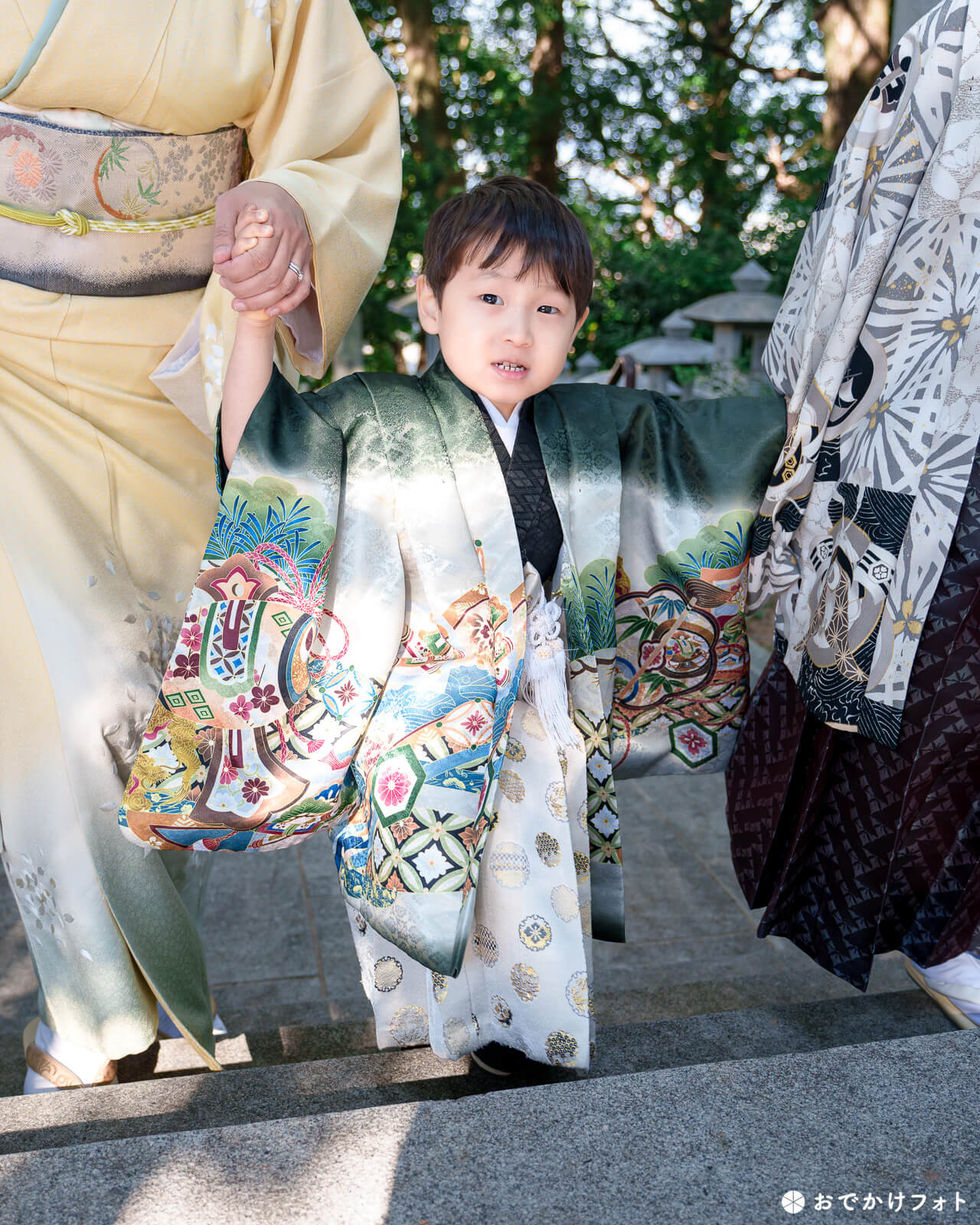 高宮八幡宮で七五三のロケーションフォト出張撮影