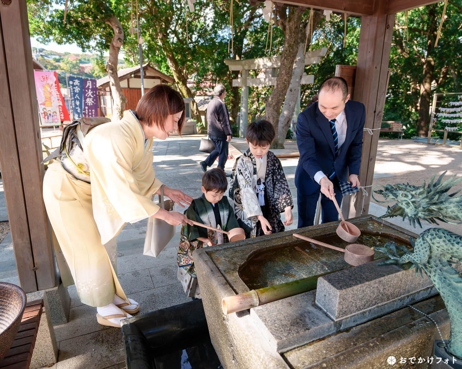 高宮八幡宮で七五三のロケーションフォト出張撮影