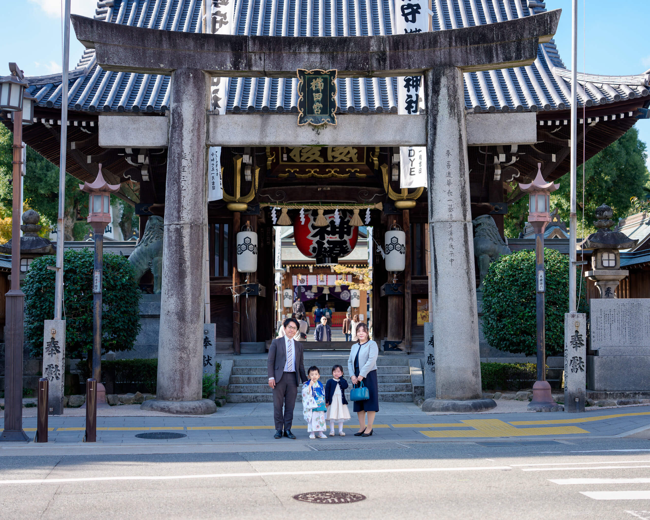 櫛田神社で七五三のロケーションフォト出張撮影