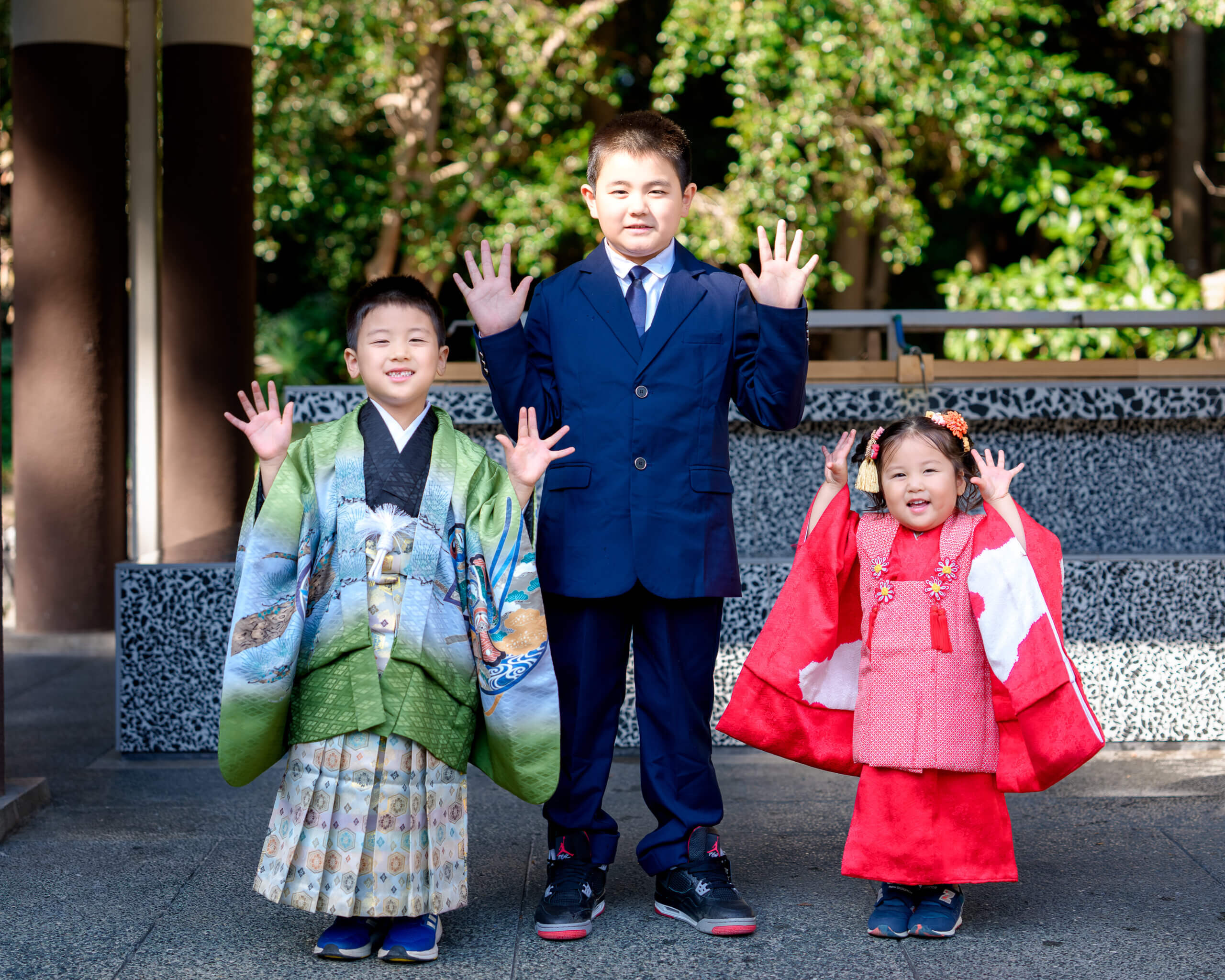 福岡県護国神社で七五三のロケーションフォト出張撮影