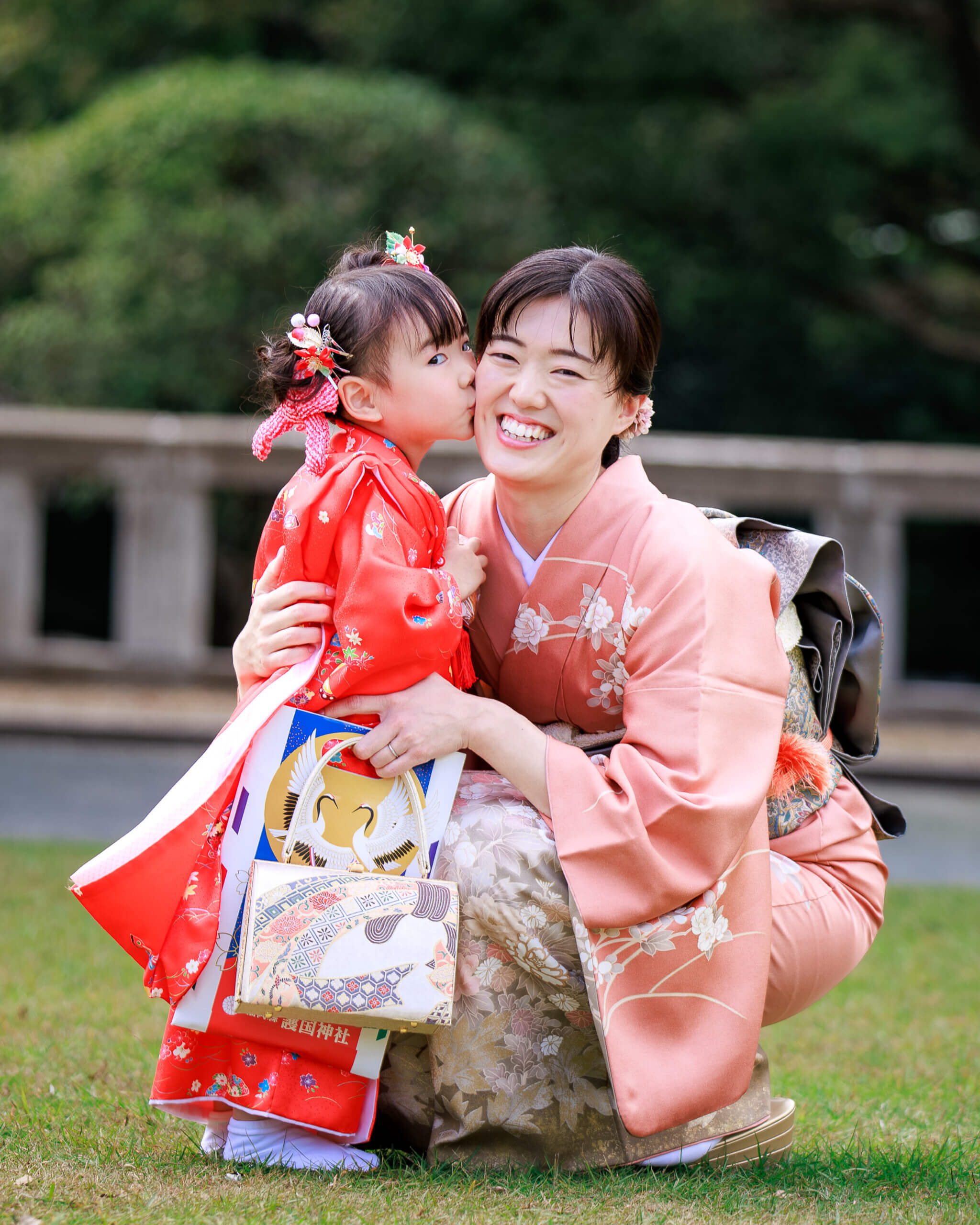 福岡県護国神社で七五三のロケーションフォト出張撮影