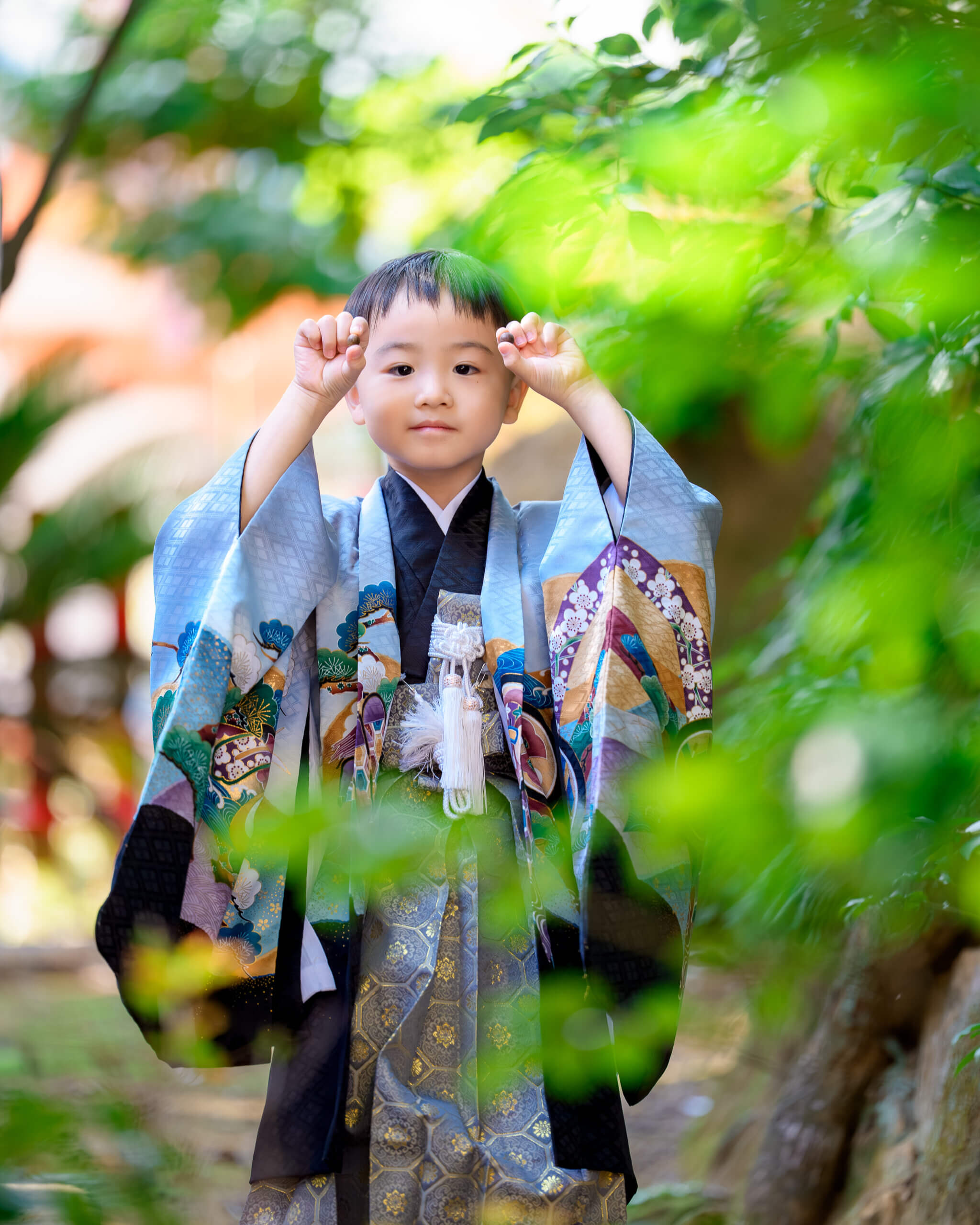 紅葉八幡宮で七五三のロケーションフォト出張撮影