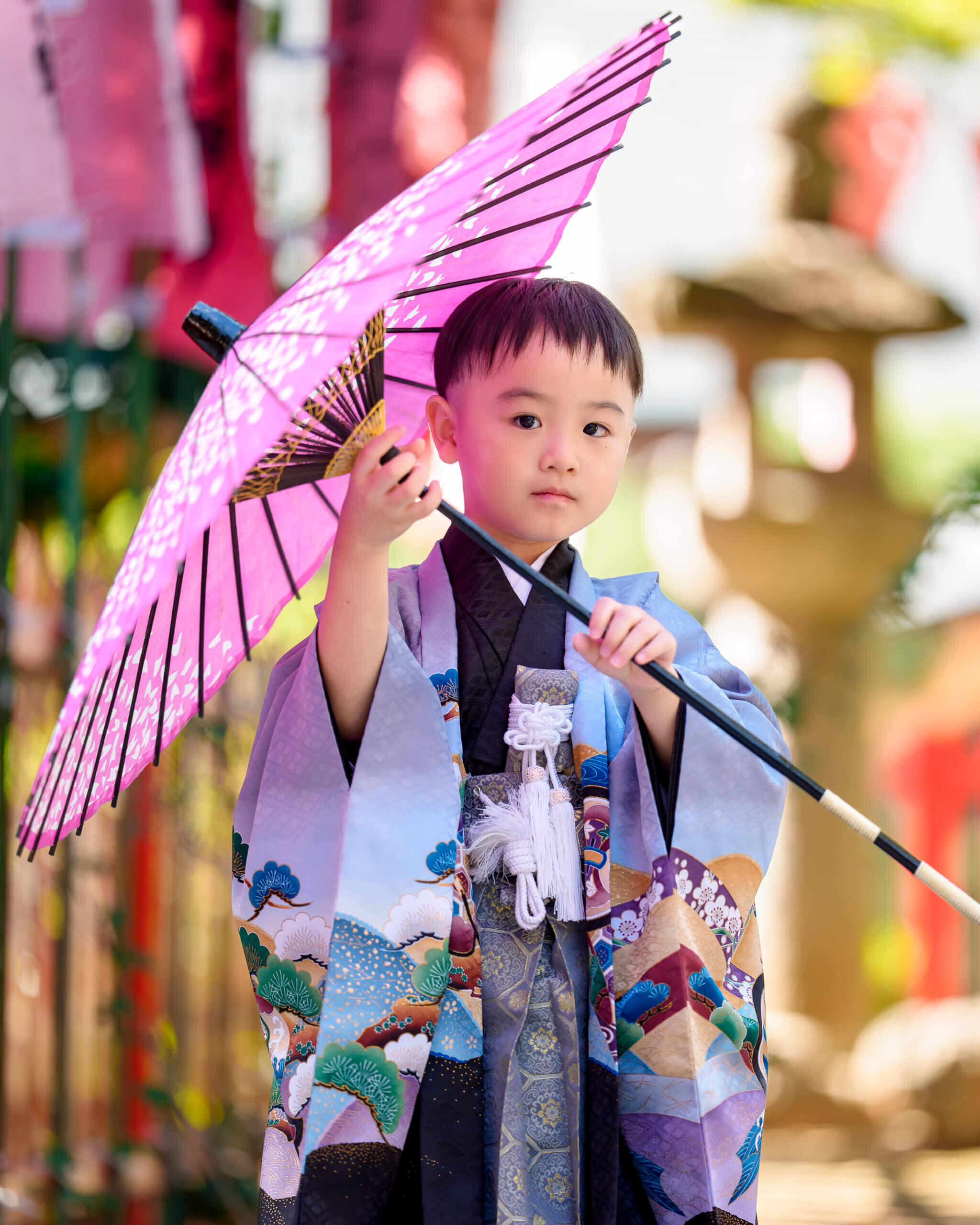 紅葉八幡宮で七五三のロケーションフォト出張撮影