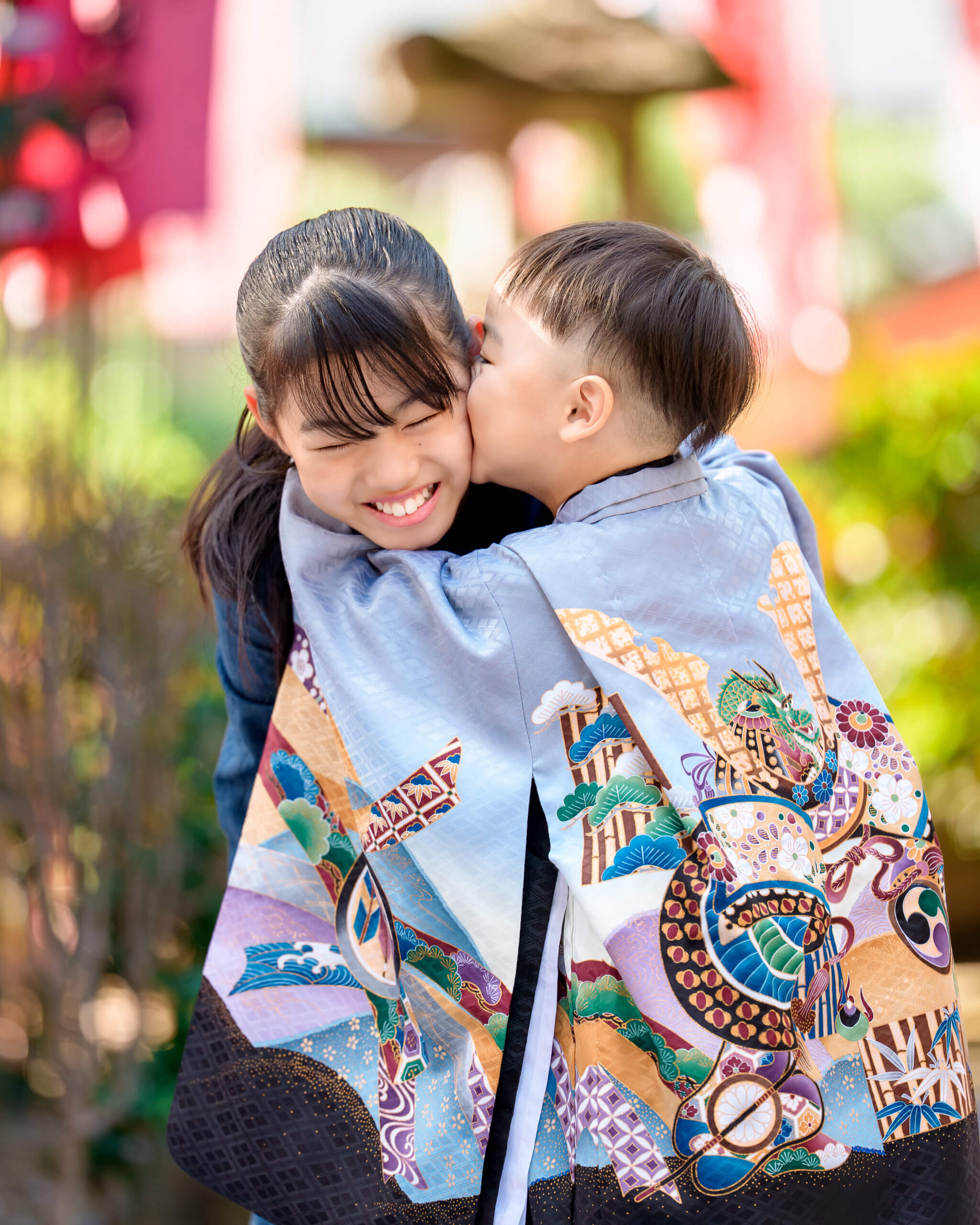 紅葉八幡宮で七五三のロケーションフォト出張撮影